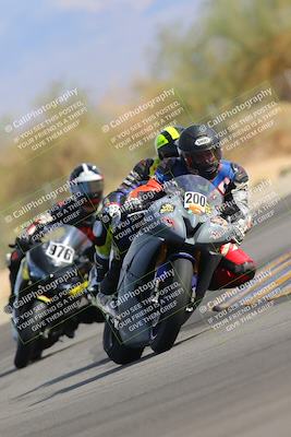 media/Nov-05-2022-SoCal Trackdays (Sat) [[f8d9b725ab]]/Turn 2 (1120am)/